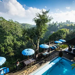 https://villa-kalisat.ubudhotelsnow.com